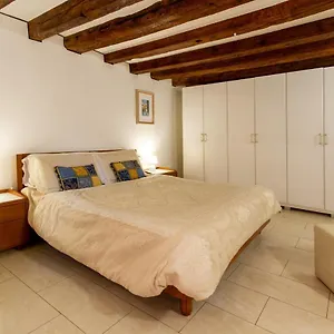 Art Dreams Apartment Dimora Casanova Appartement