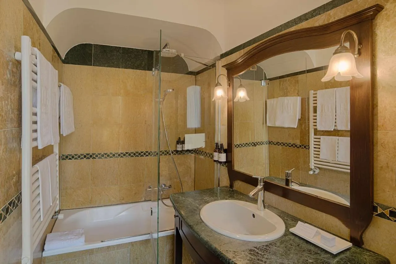 Nh Venezia Santa Lucia Hotel