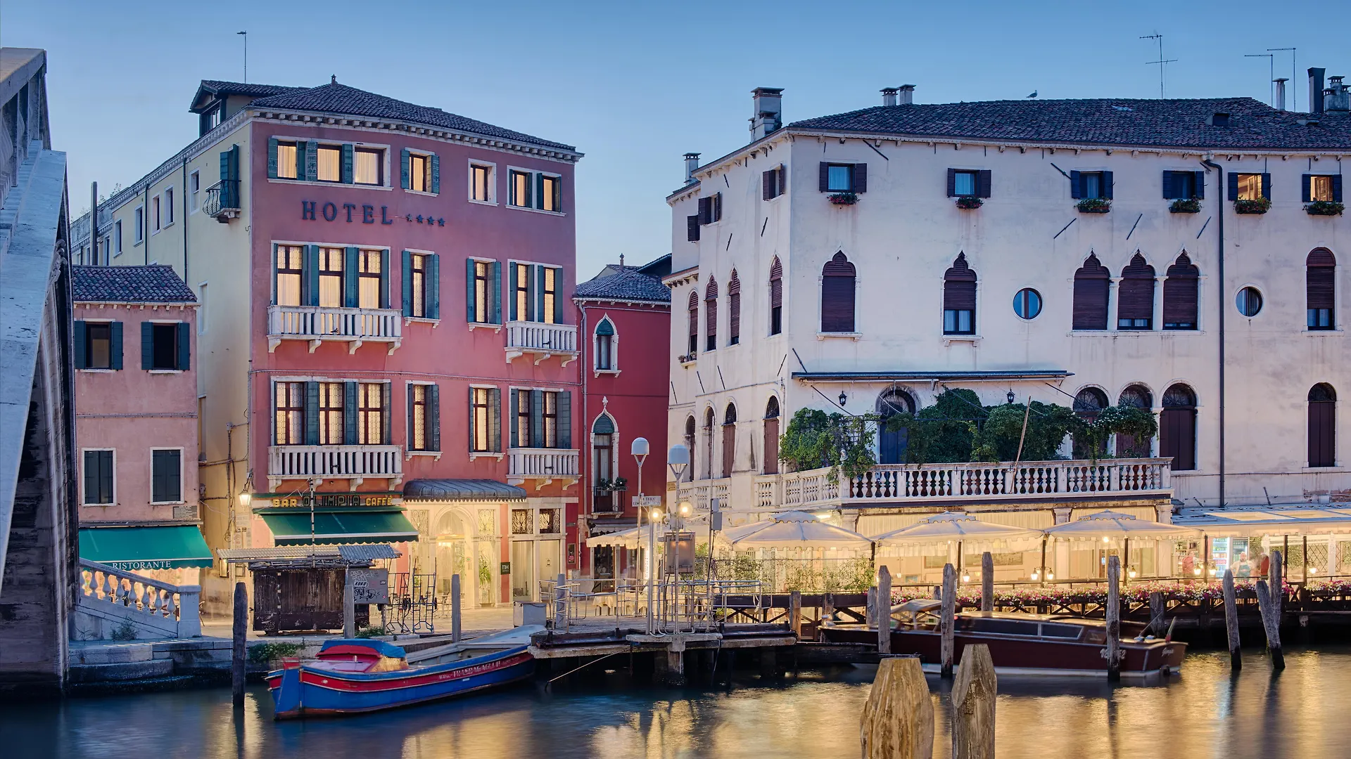 Nh Venezia Santa Lucia Hotel