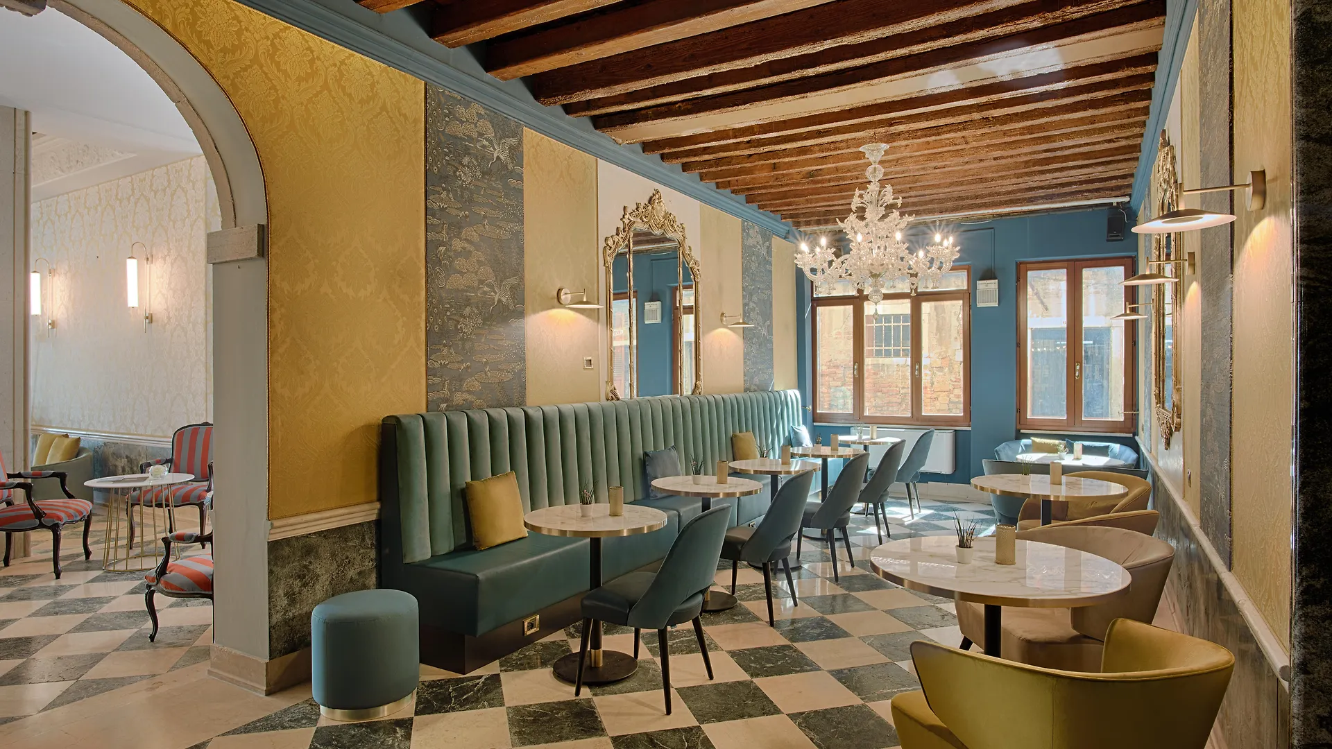 ****  Nh Venezia Santa Lucia Hotel Italy