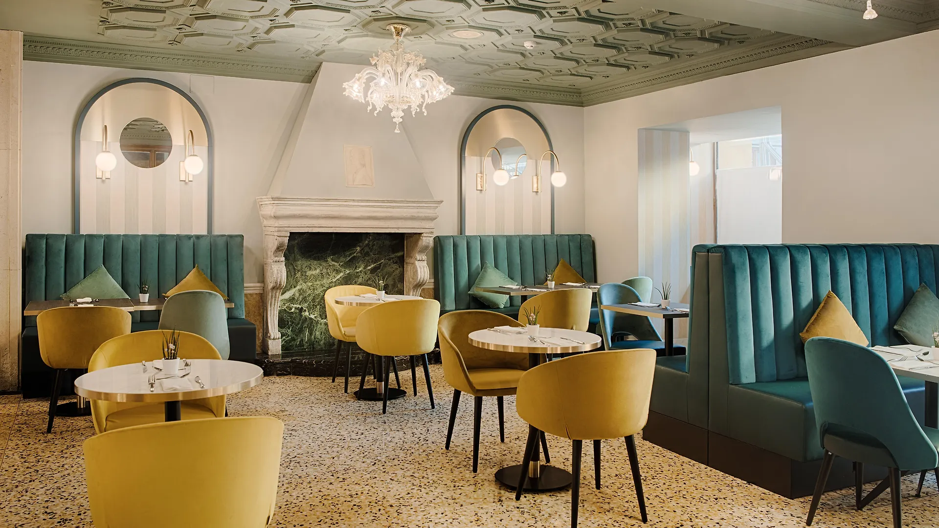 Nh Venezia Santa Lucia Hotel 4*, Venice
