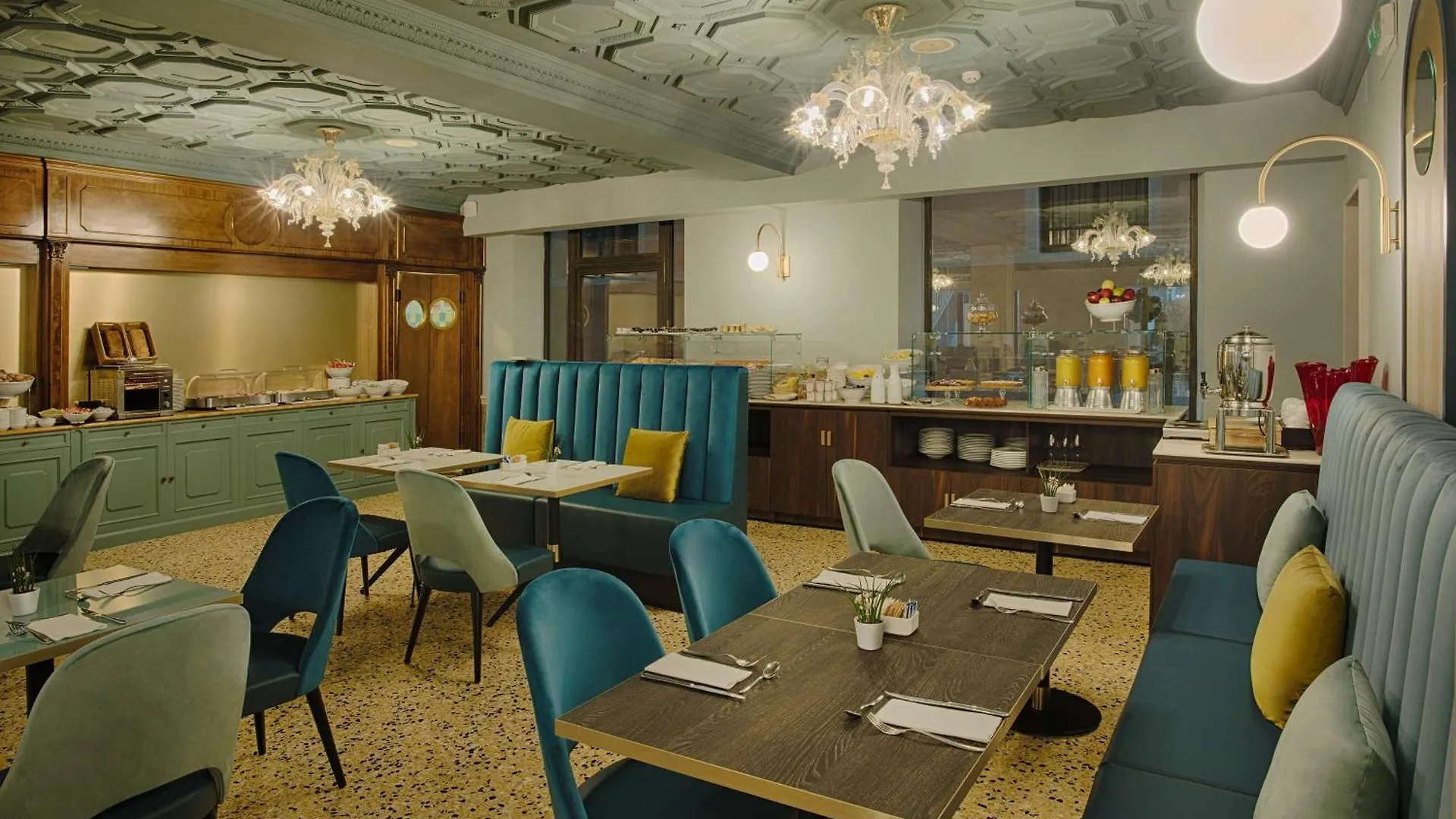 Nh Venezia Santa Lucia Hotel