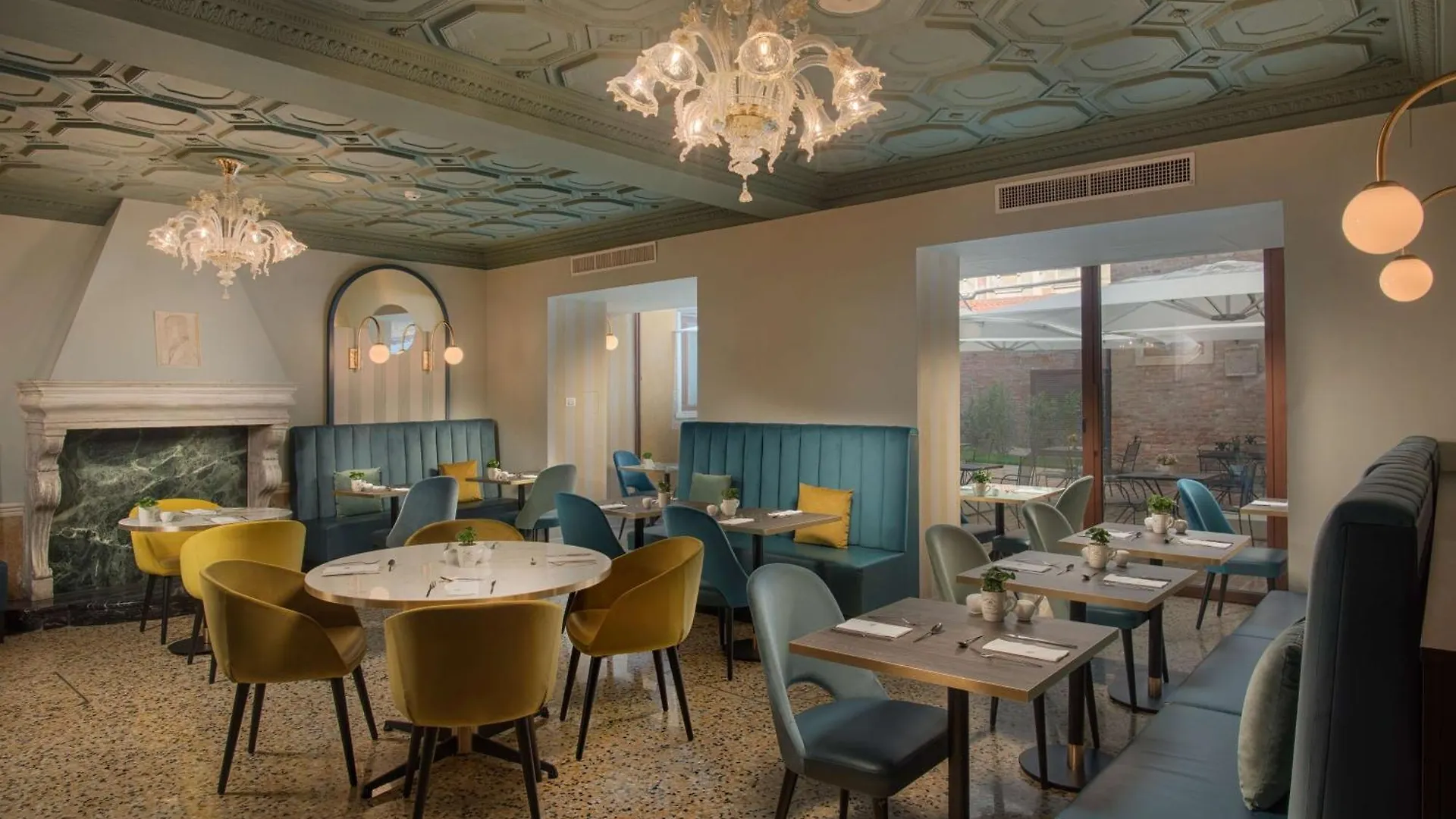 Nh Venezia Santa Lucia Hotel 4*, Venice